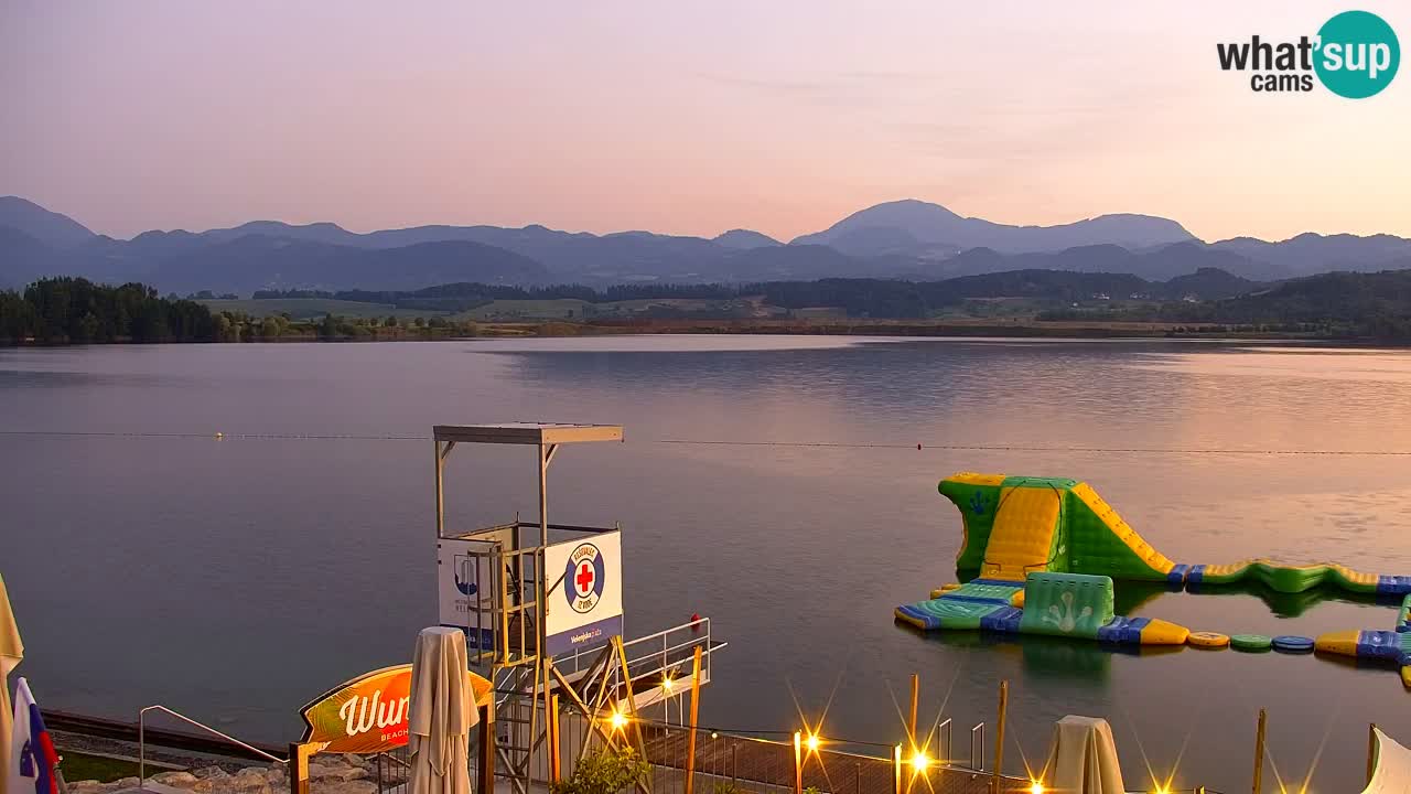 Velenje Lake Webcam – Live from Velenje Beach