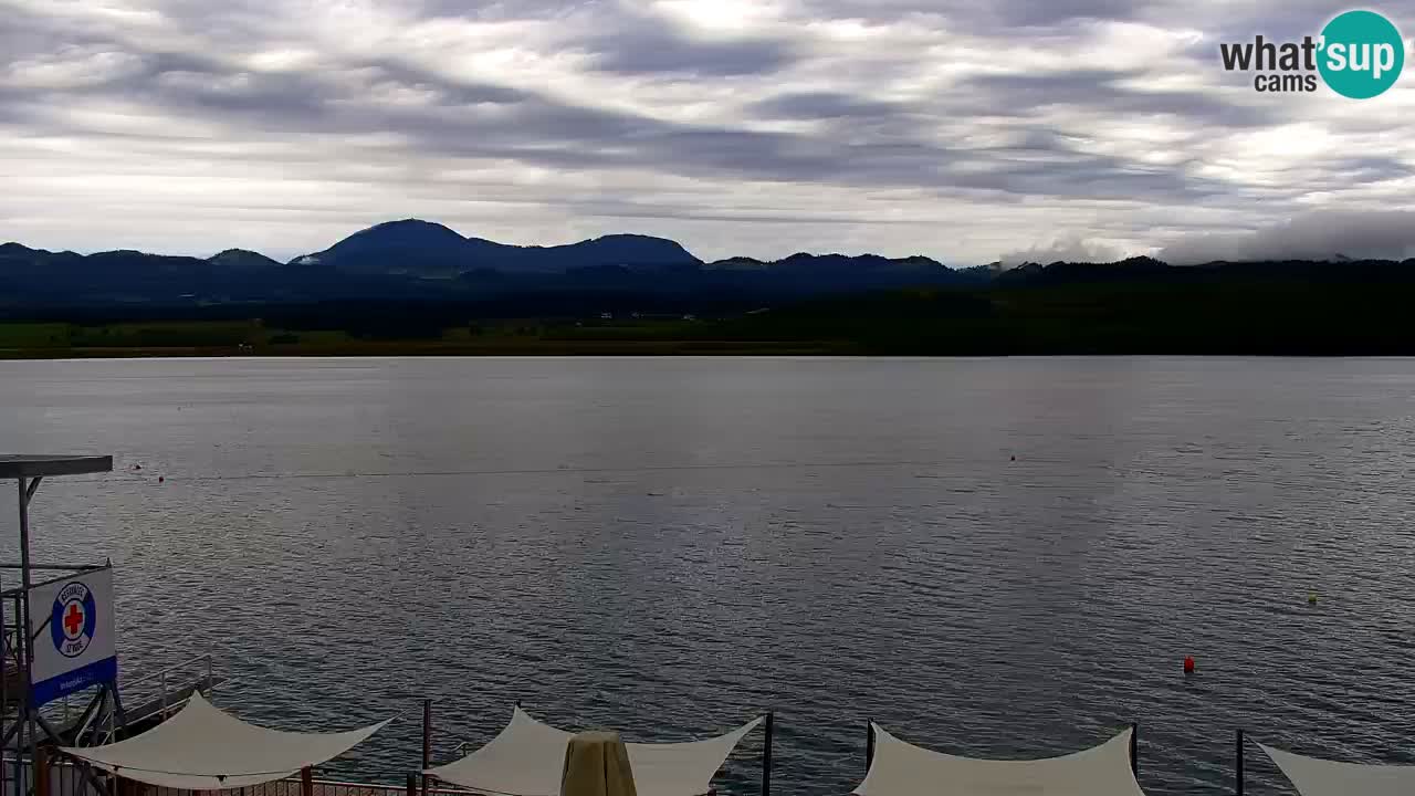 Web kamera Velenjsko jezero – Plaža Velenje uživo