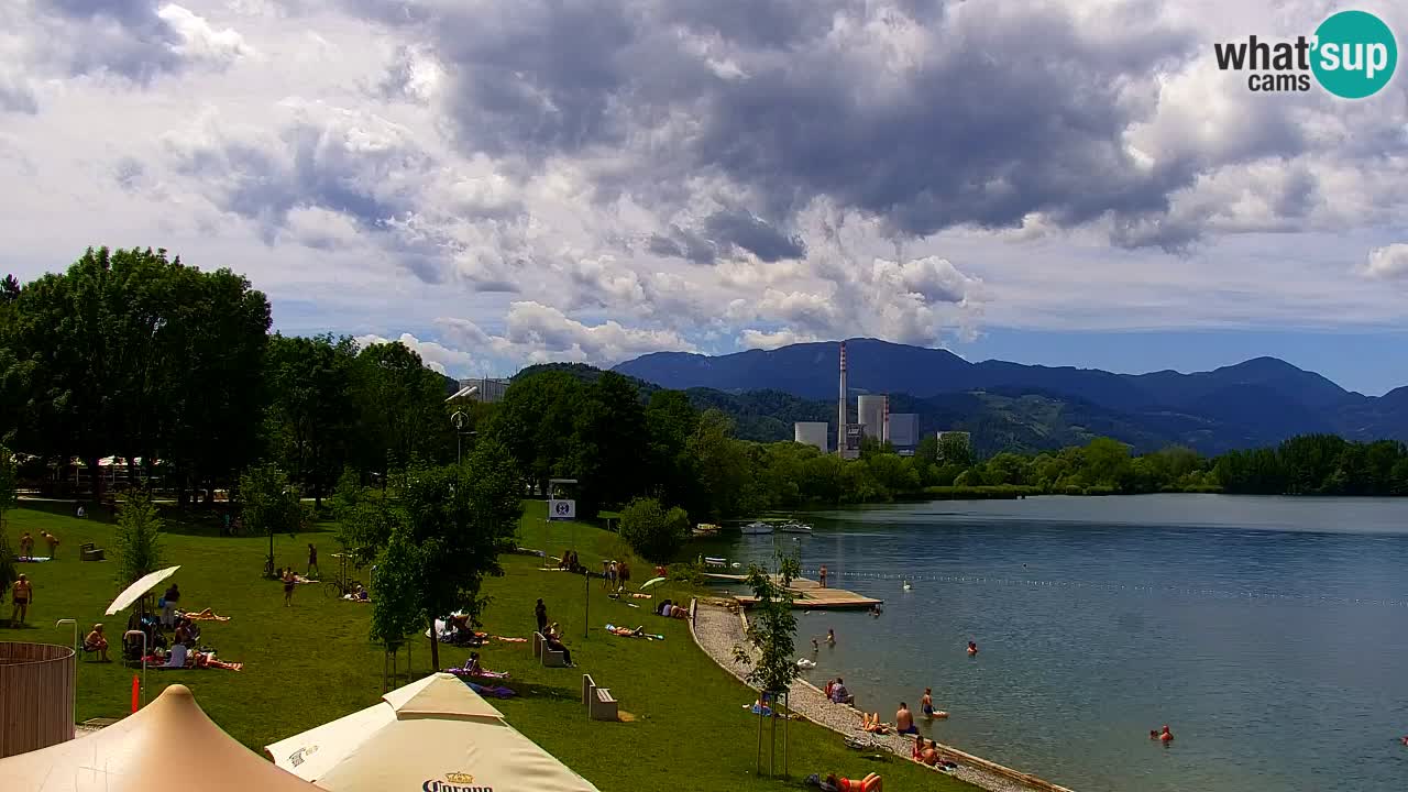 Web kamera Velenjsko jezero – Plaža Velenje uživo