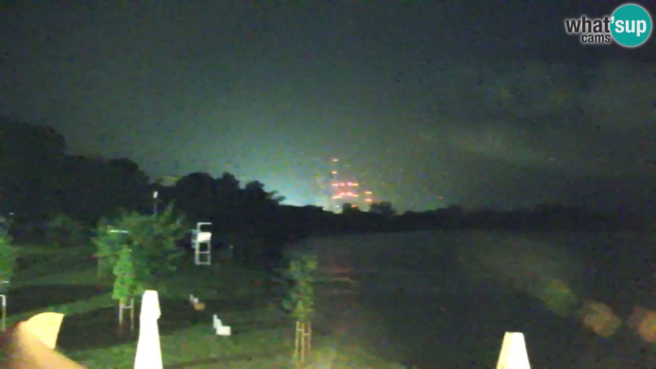 Web kamera Velenjsko jezero – Plaža Velenje uživo