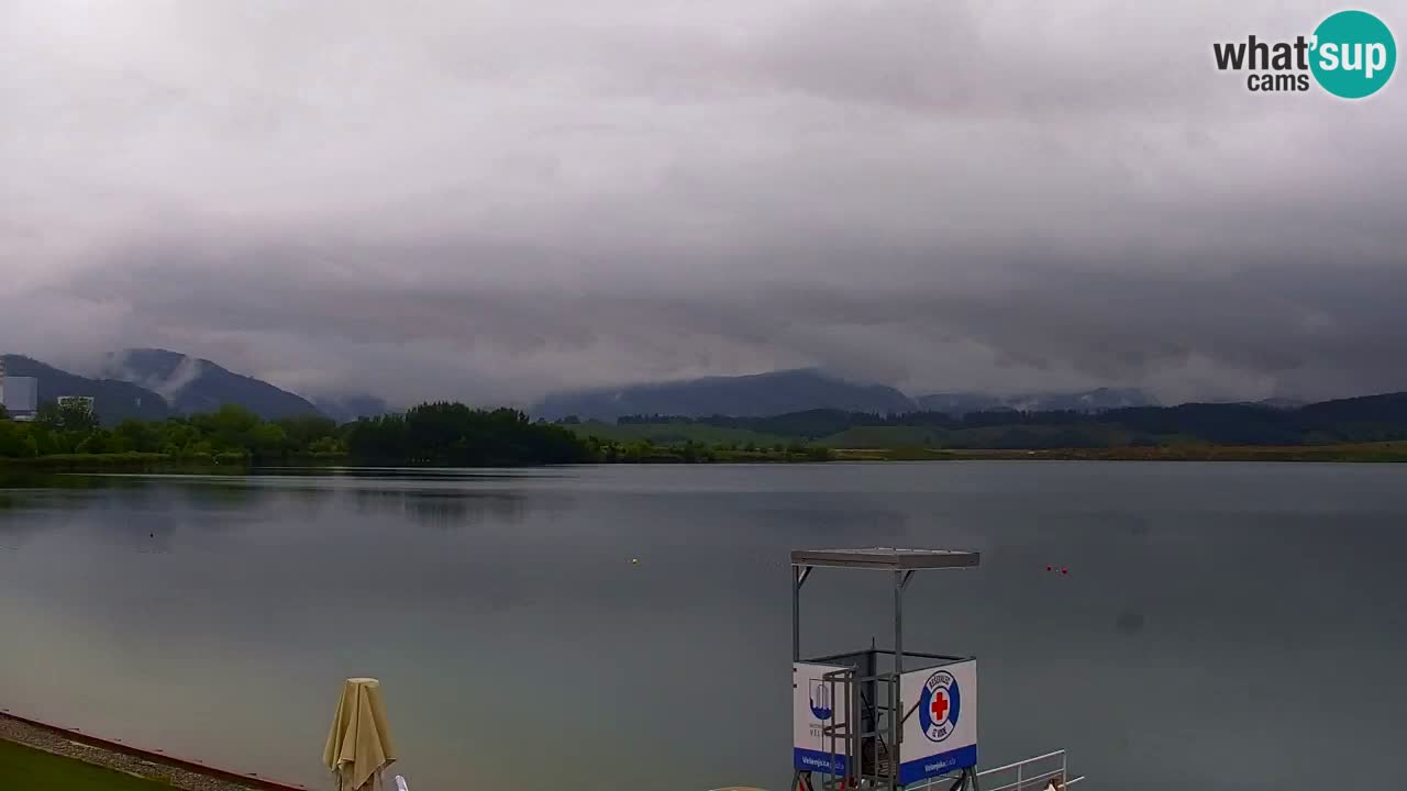 Web kamera Velenjsko jezero – Plaža Velenje uživo