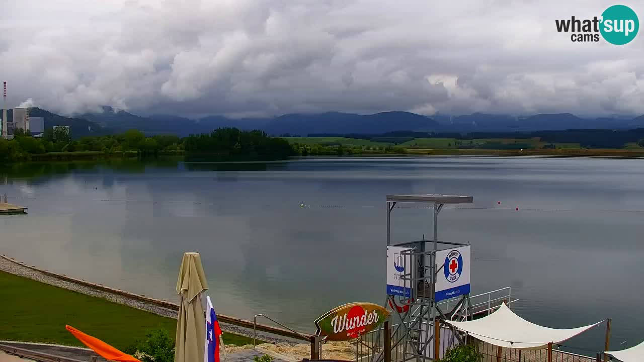 Web kamera Velenjsko jezero – Plaža Velenje uživo