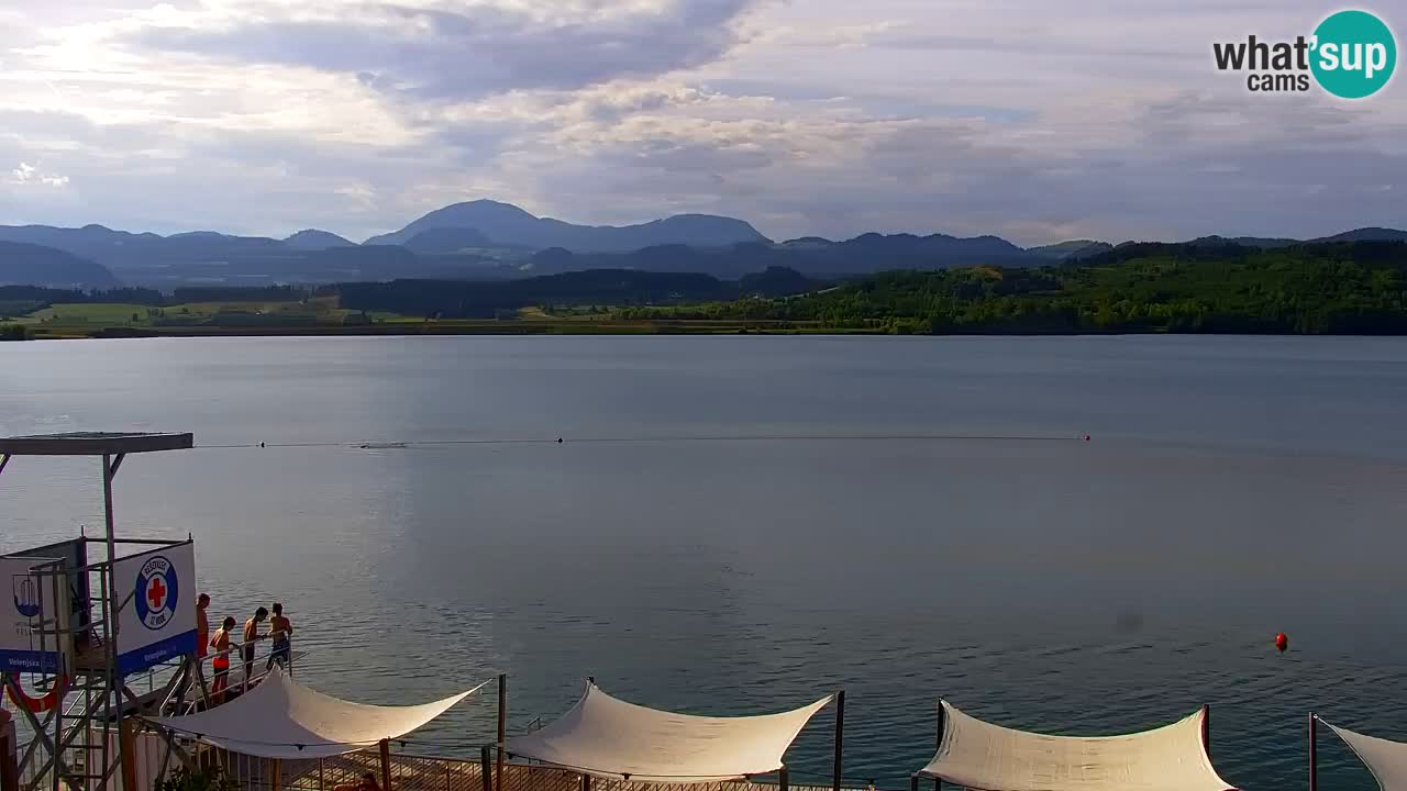 Velenje Lake Webcam – Live from Velenje Beach