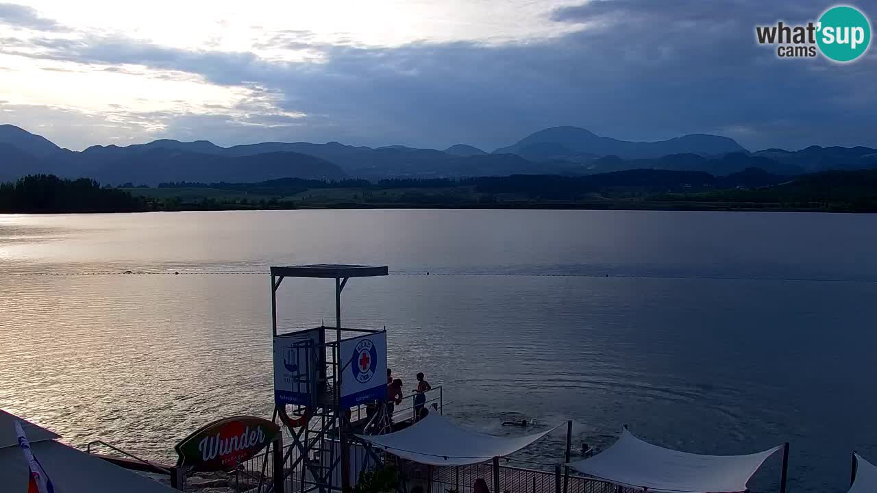 Velenje Lake Webcam – Live from Velenje Beach