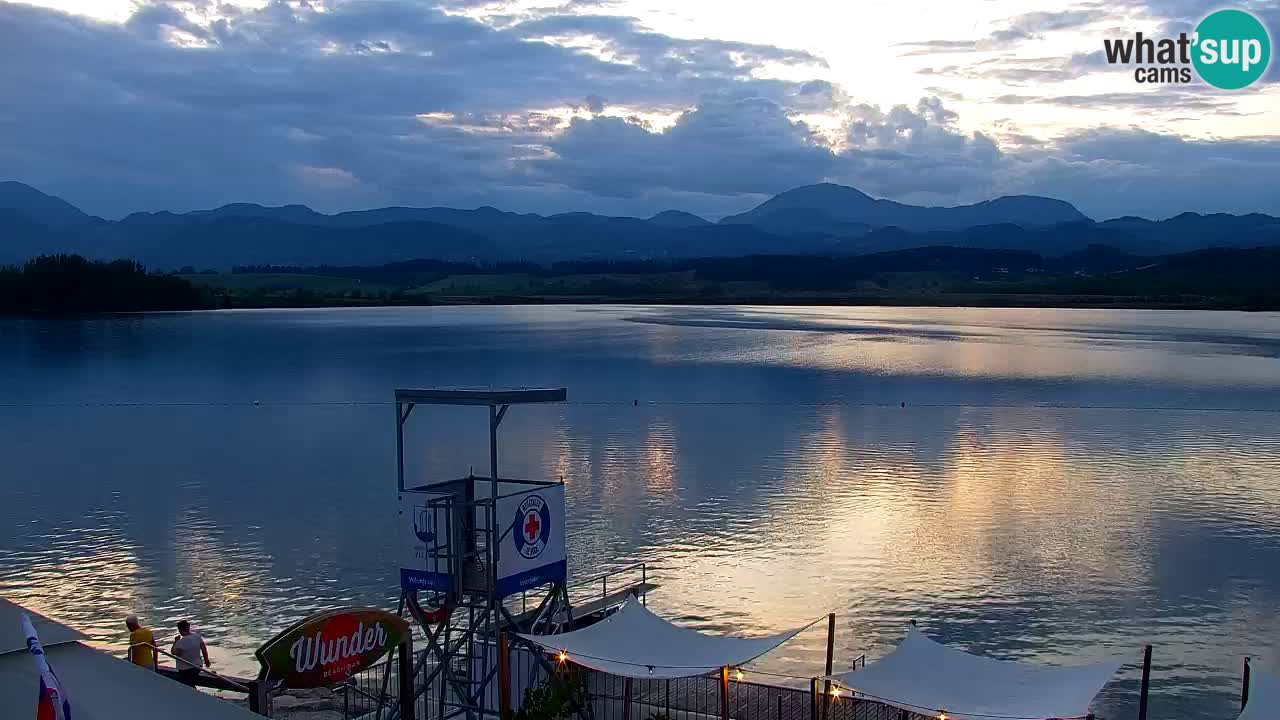 Web kamera Velenjsko jezero – Plaža Velenje uživo
