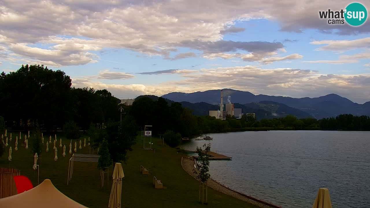 Velenje Lake Webcam – Live from Velenje Beach