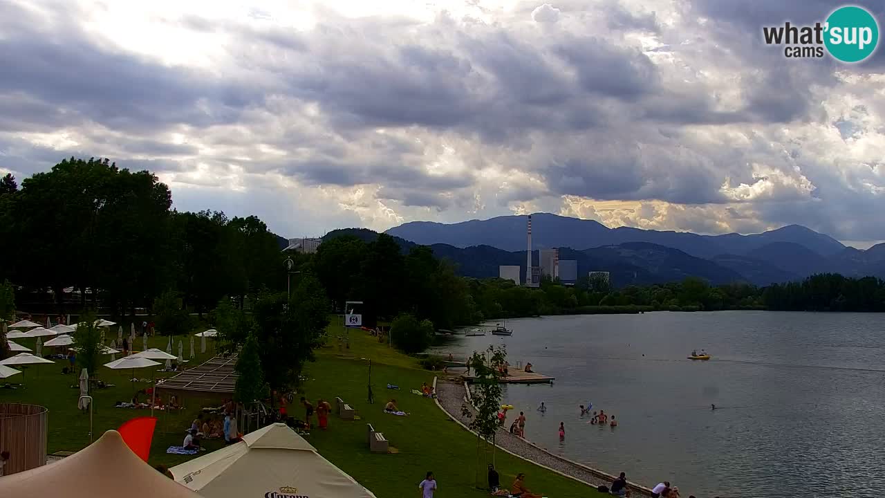 Velenje Lake Webcam – Live from Velenje Beach