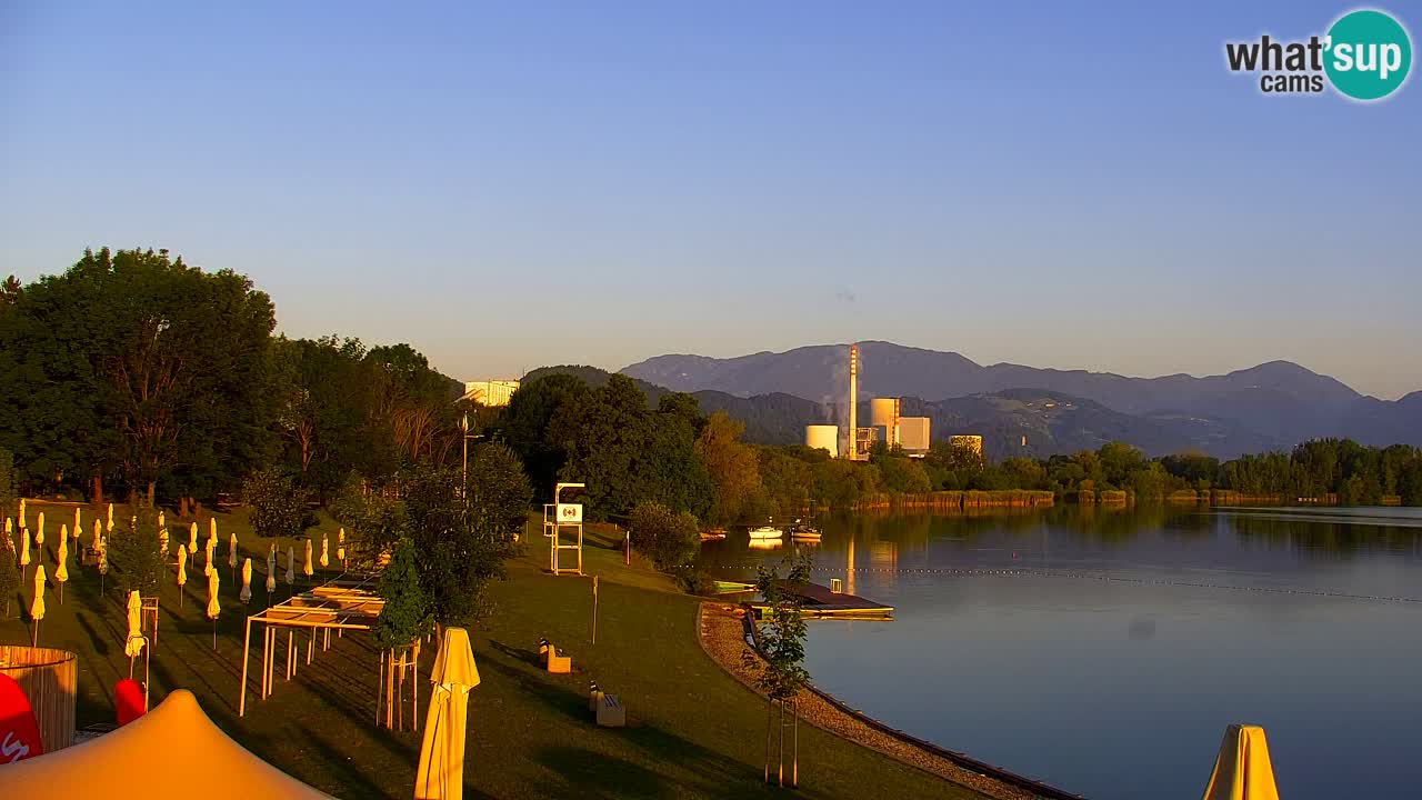 Web kamera Velenjsko jezero – Plaža Velenje uživo