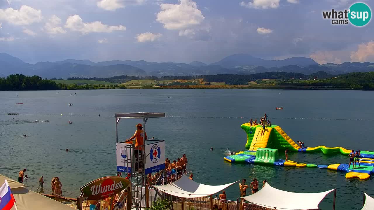 Velenje Lake Webcam – Live from Velenje Beach