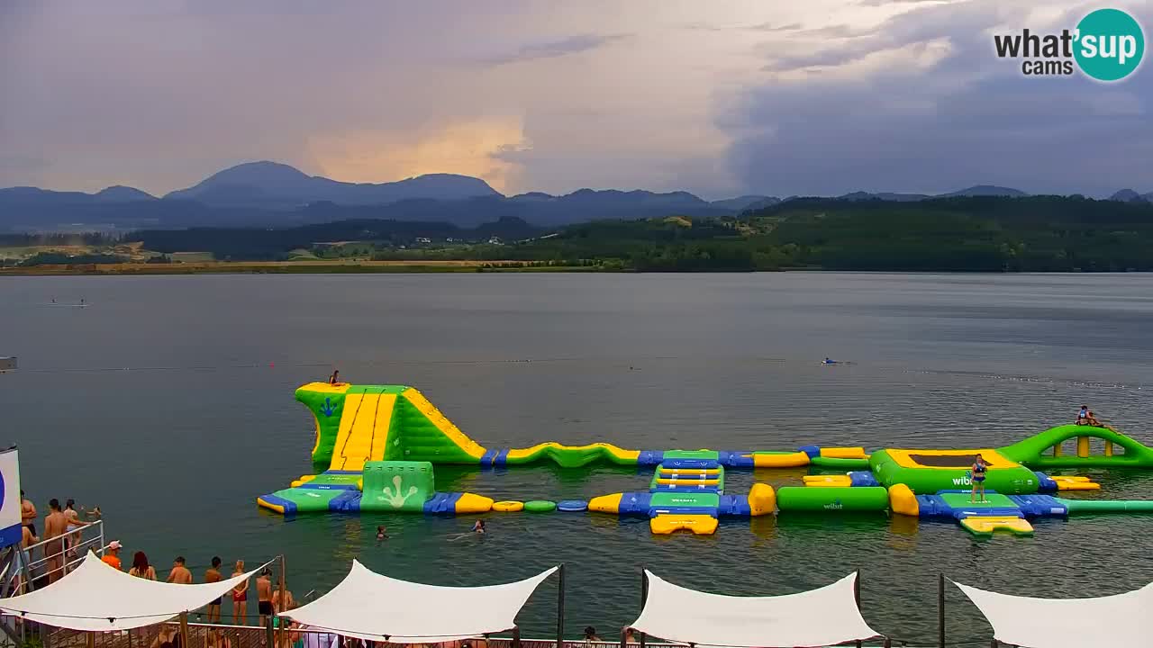 Web kamera Velenjsko jezero – Plaža Velenje uživo