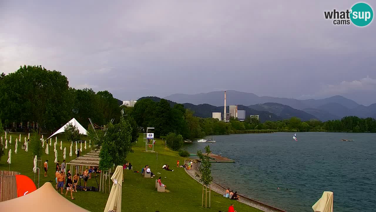 Velenje Lake Webcam – Live from Velenje Beach