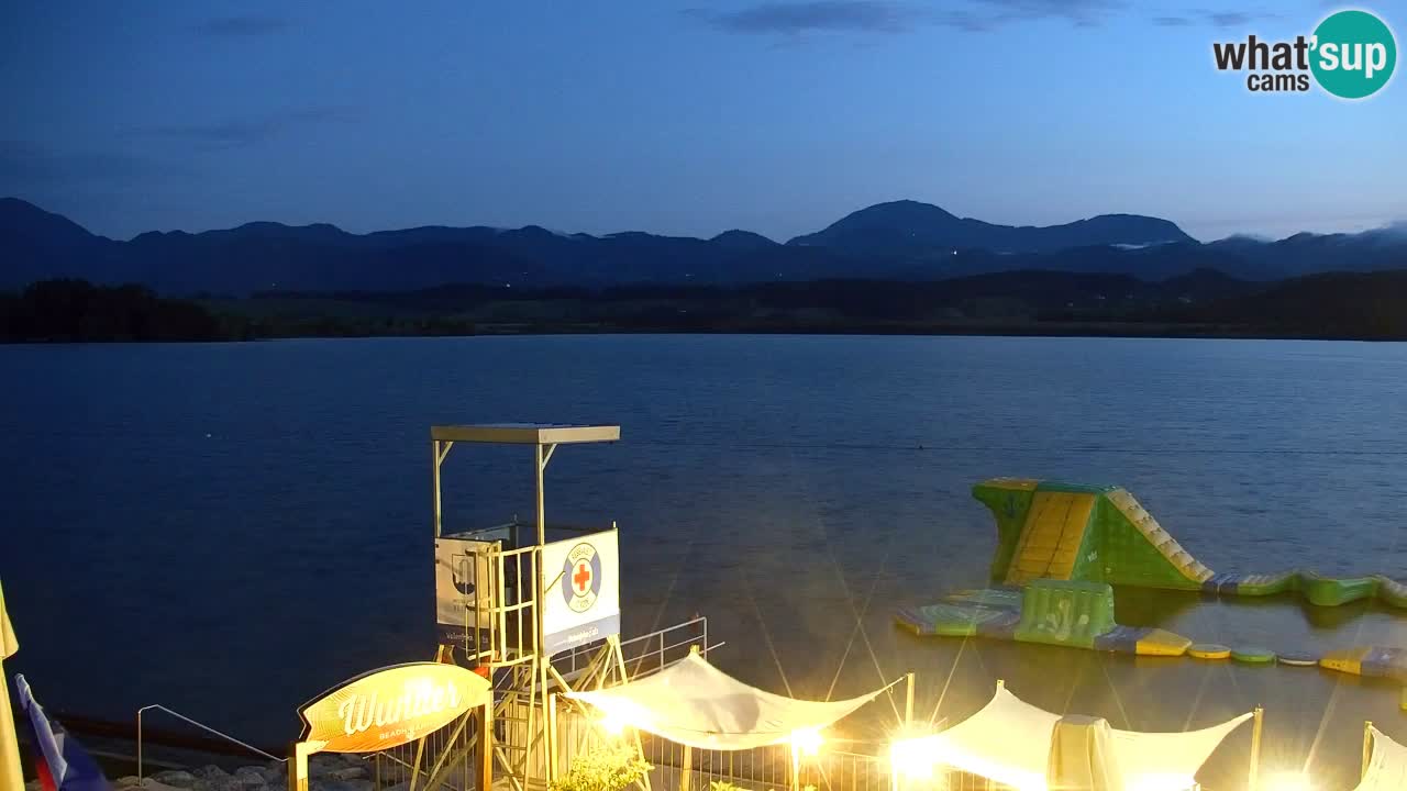 Web kamera Velenjsko jezero – Plaža Velenje uživo