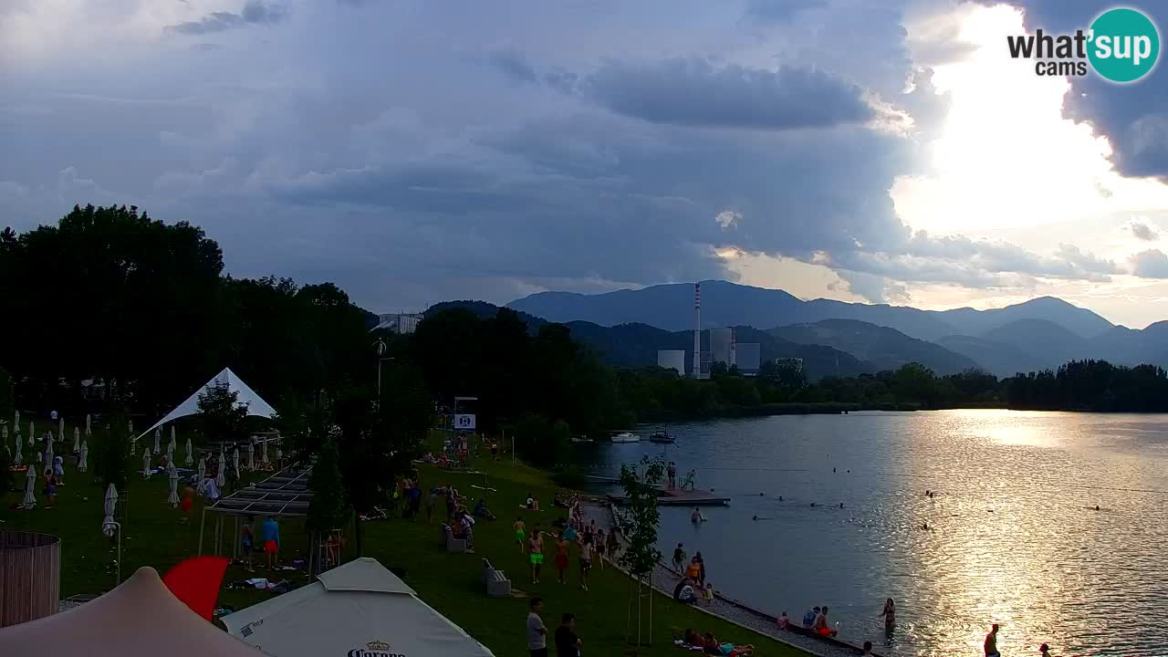 Velenje Lake Webcam – Live from Velenje Beach