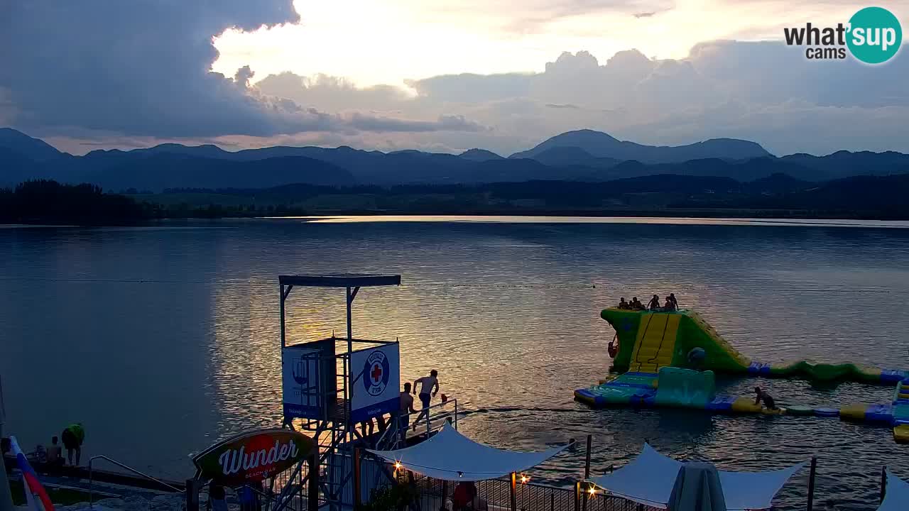 Velenje Lake Webcam – Live from Velenje Beach