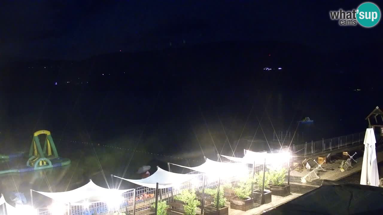 Web kamera Velenjsko jezero – Plaža Velenje uživo