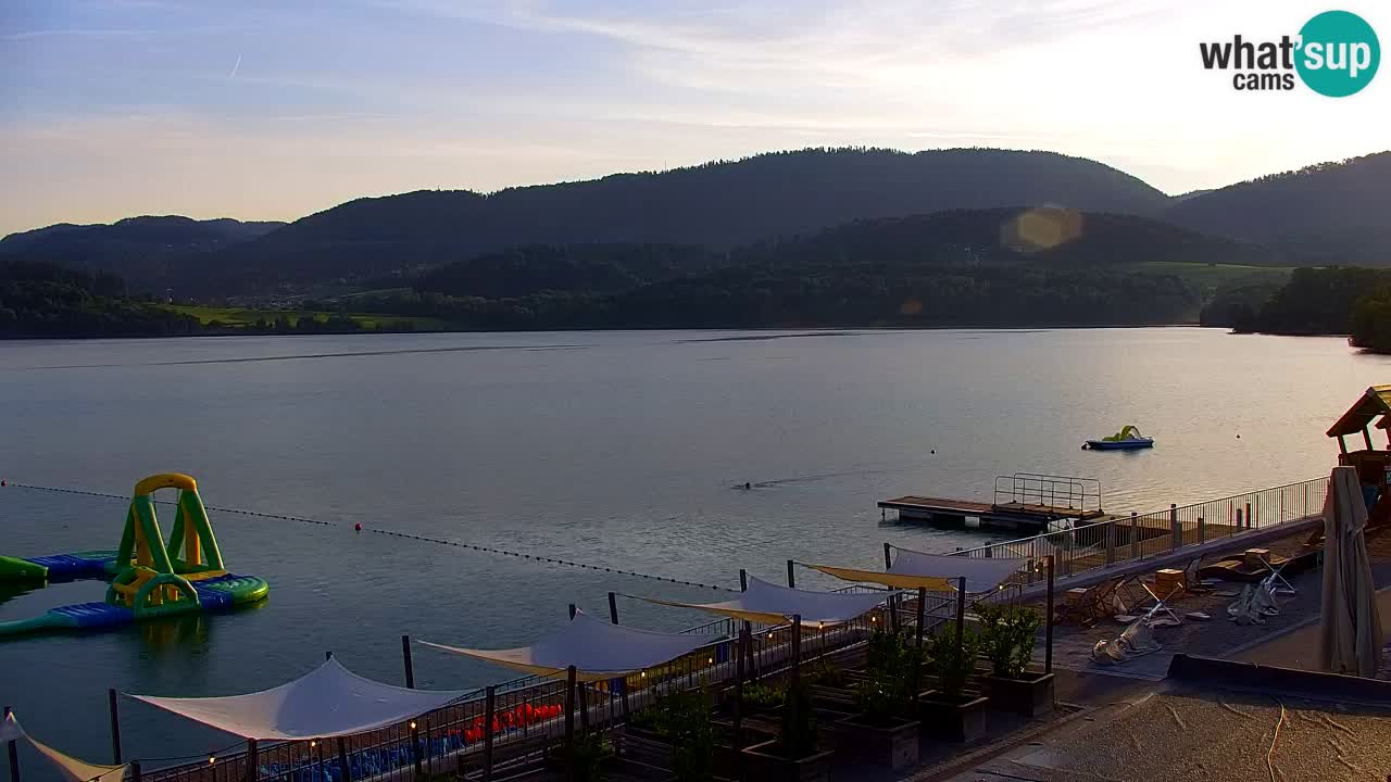 Velenje Lake Webcam – Live from Velenje Beach
