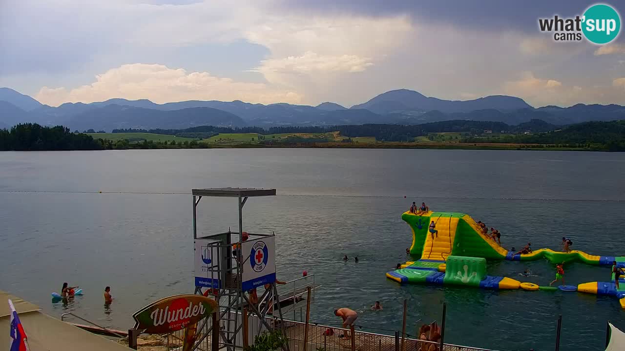 Web kamera Velenjsko jezero – Plaža Velenje uživo