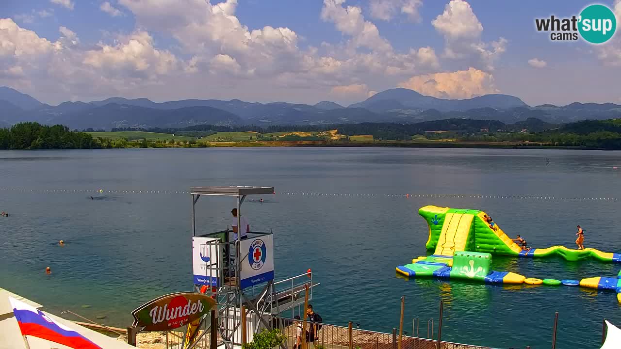 Web kamera Velenjsko jezero – Plaža Velenje uživo