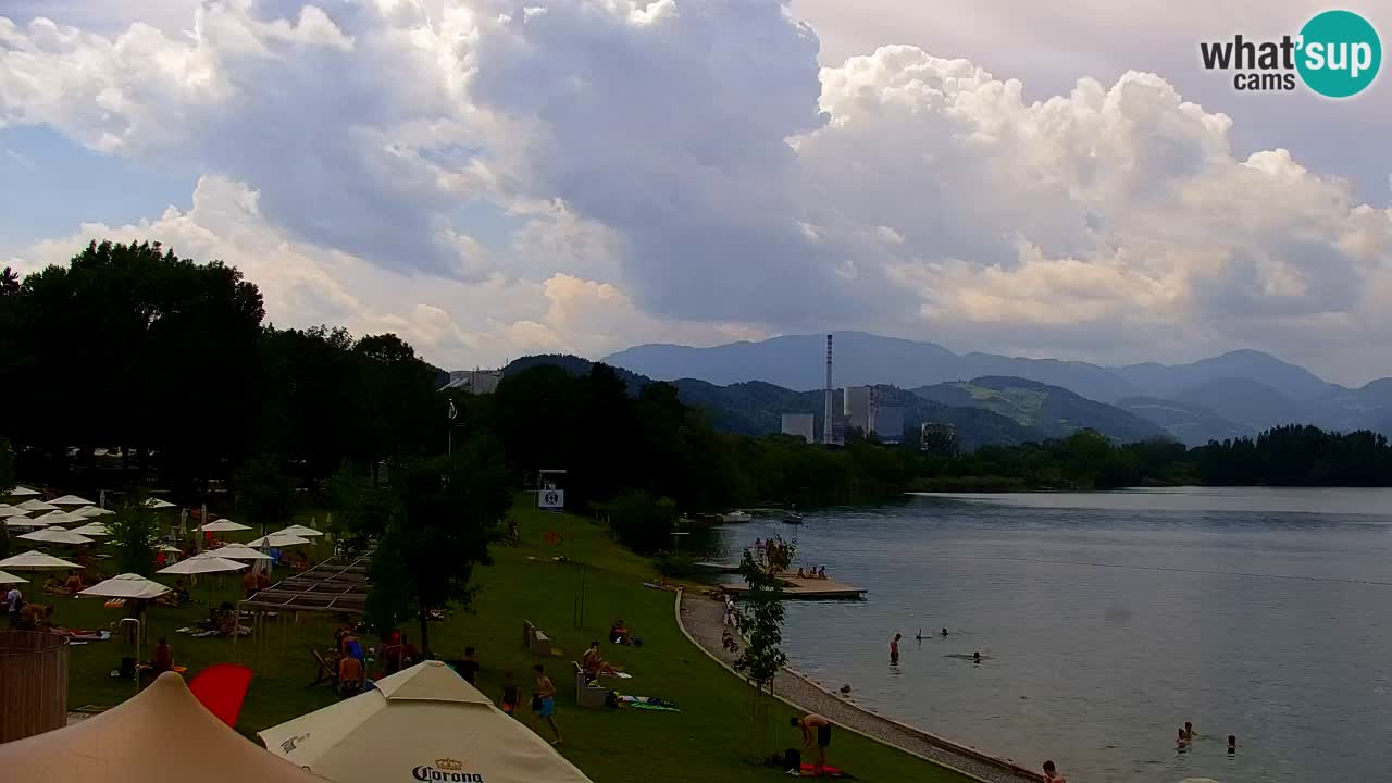 Web kamera Velenjsko jezero – Plaža Velenje uživo
