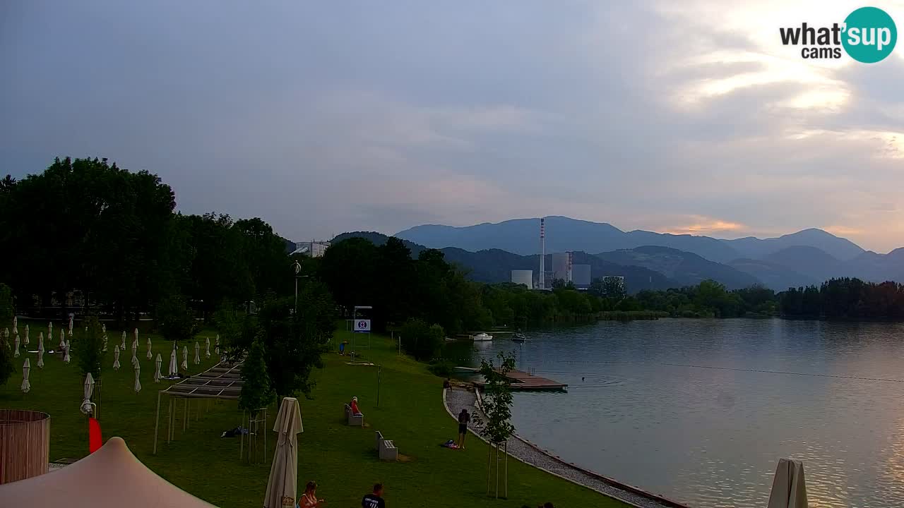 Velenje Lake Webcam – Live from Velenje Beach