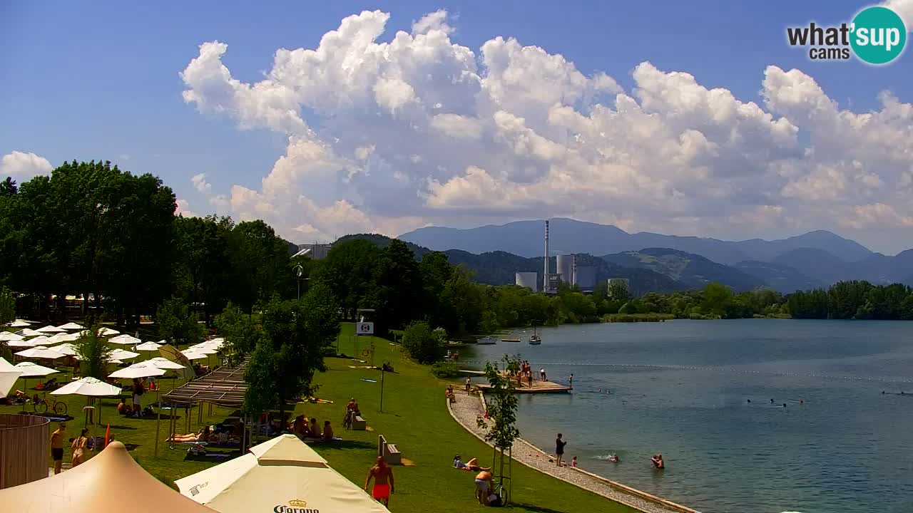 Web kamera Velenjsko jezero – Plaža Velenje uživo