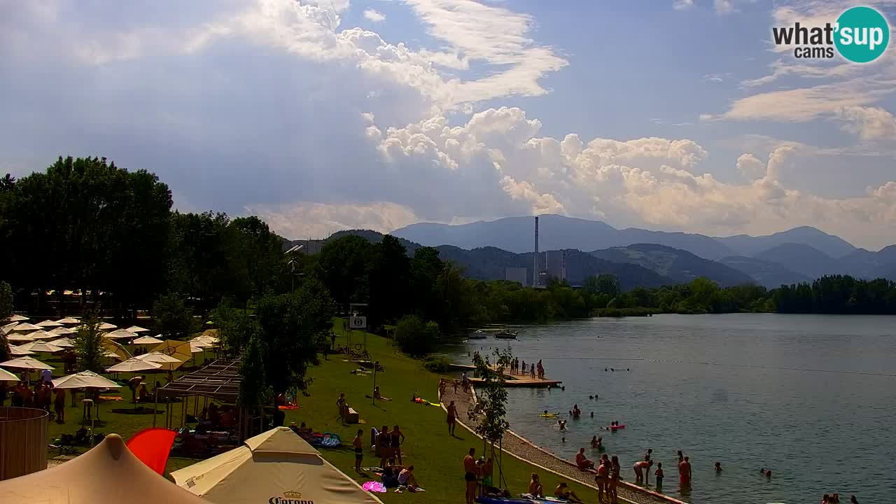 Web kamera Velenjsko jezero – Plaža Velenje uživo
