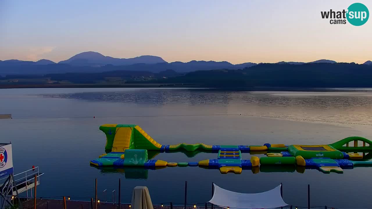 Velenje Lake Webcam – Live from Velenje Beach