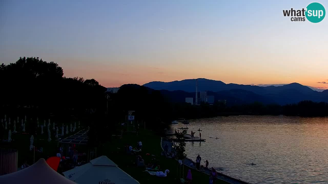 Velenje Lake Webcam – Live from Velenje Beach