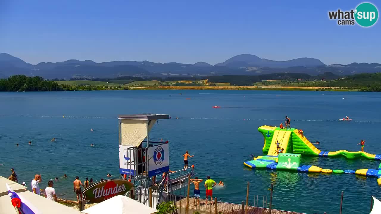 Velenje Lake Webcam – Live from Velenje Beach
