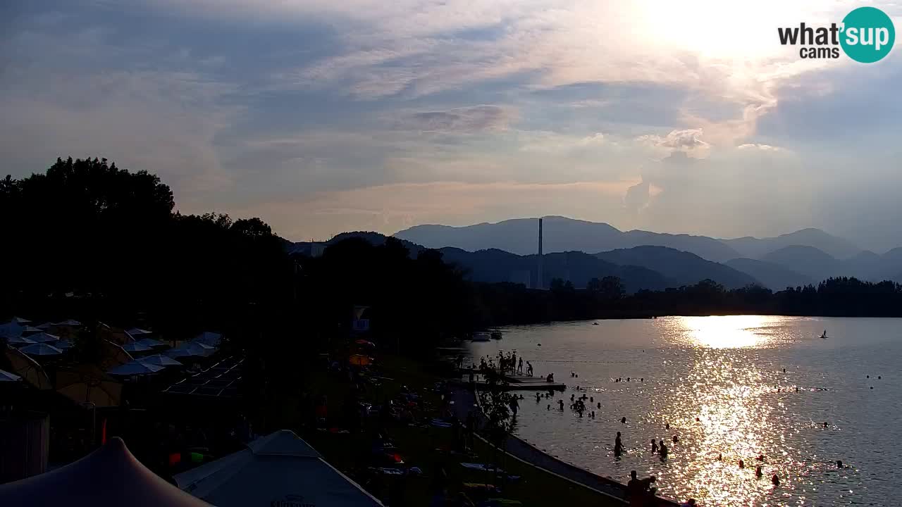Velenje Lake Webcam – Live from Velenje Beach