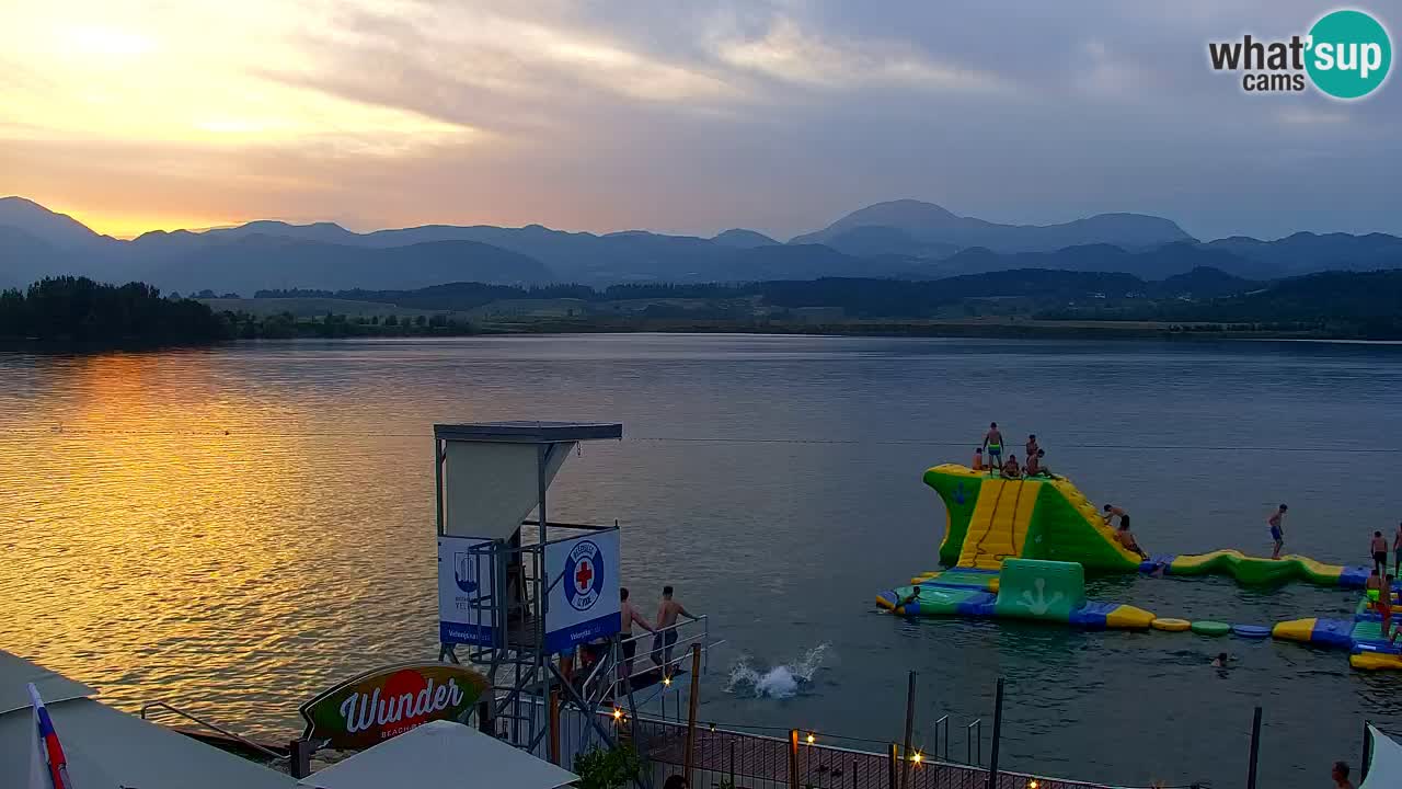 Velenje Lake Webcam – Live from Velenje Beach
