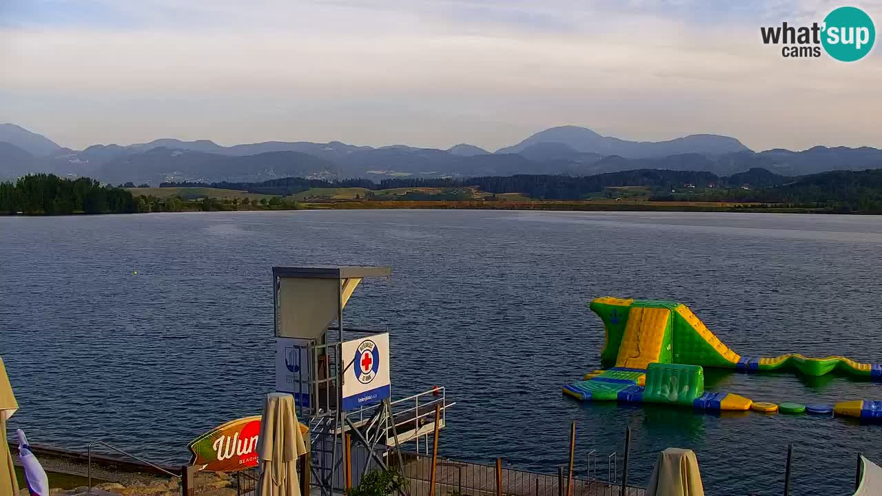 Velenje Lake Webcam – Live from Velenje Beach