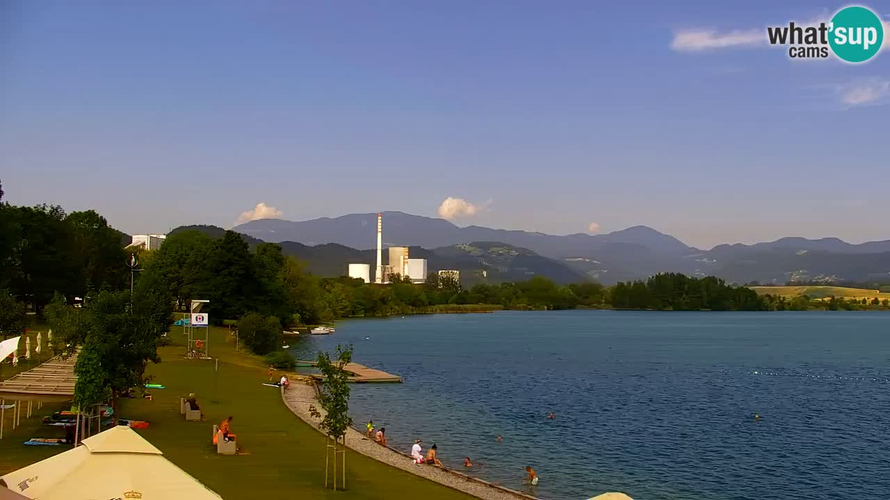 Web kamera Velenjsko jezero – Plaža Velenje uživo