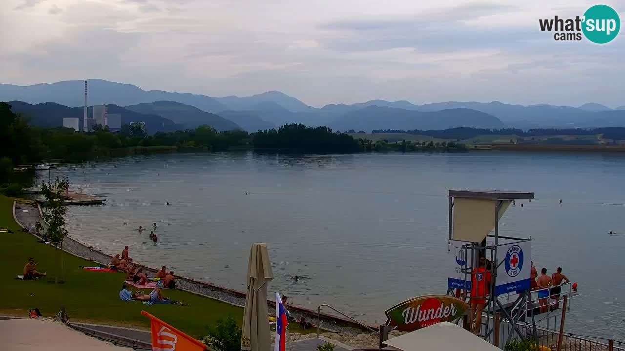 Velenje Lake Webcam – Live from Velenje Beach