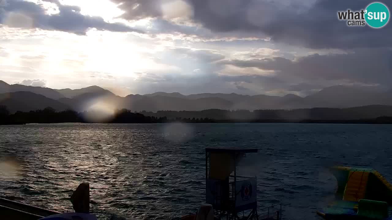 Webcam lac de Velenje – Vue en direct depuis Velenje Beach