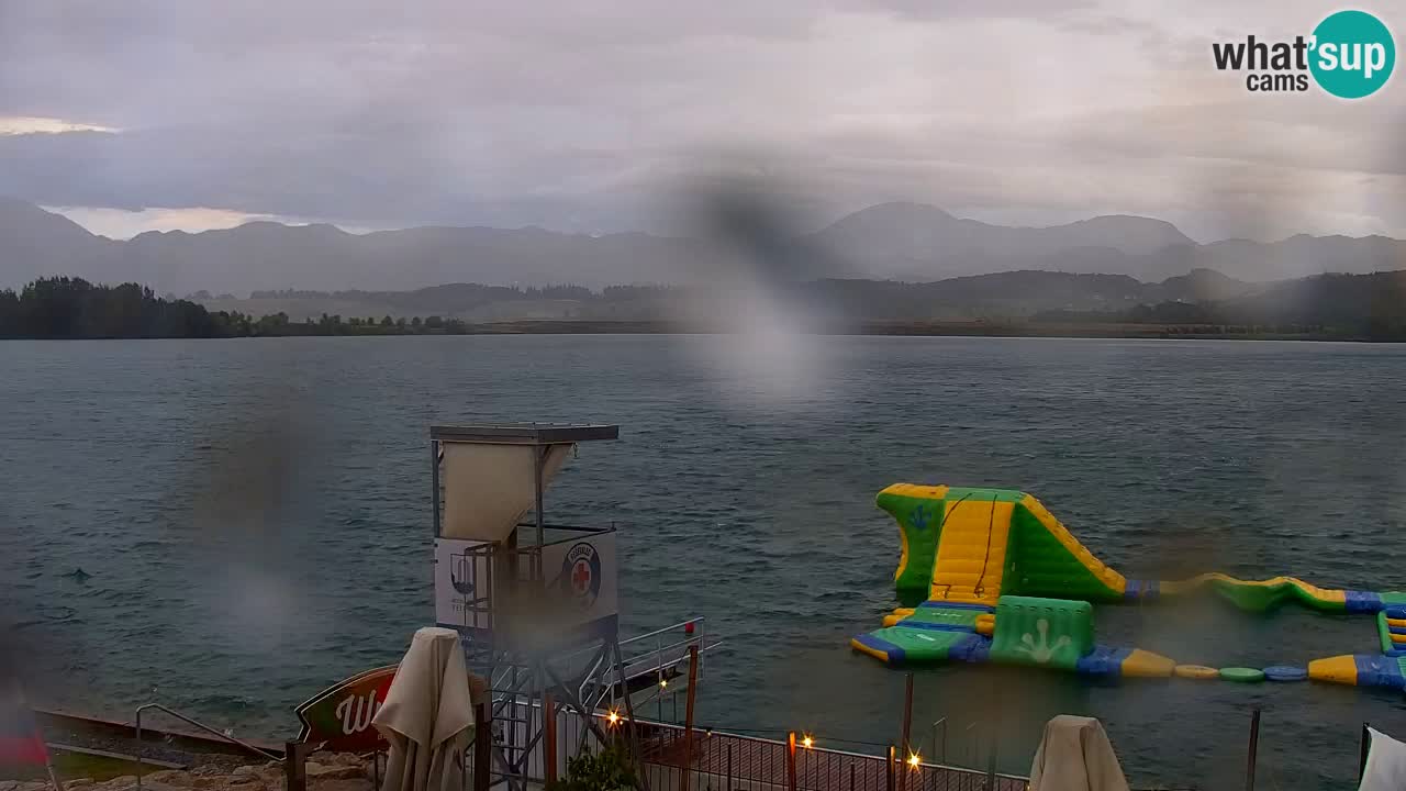 Velenje Lake Webcam – Live from Velenje Beach