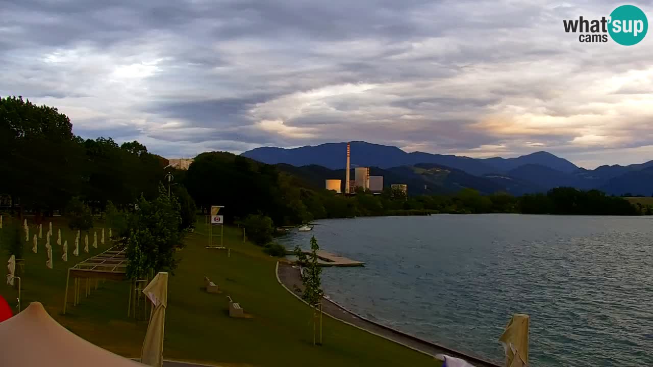 Webcam lac de Velenje – Vue en direct depuis Velenje Beach