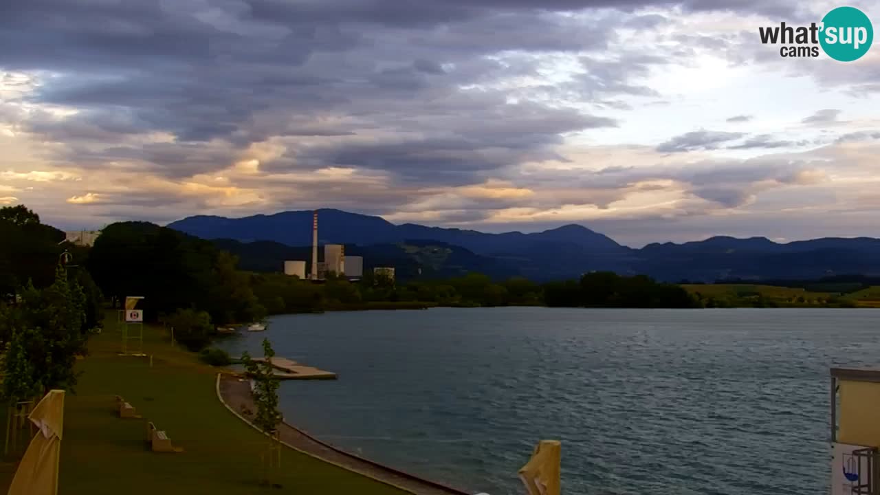 Velenje Lake Webcam – Live from Velenje Beach