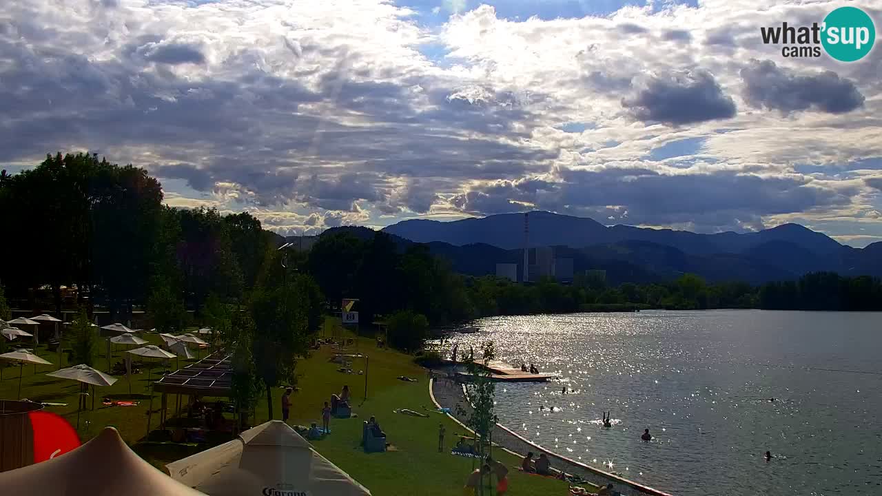 Velenje Lake Webcam – Live from Velenje Beach