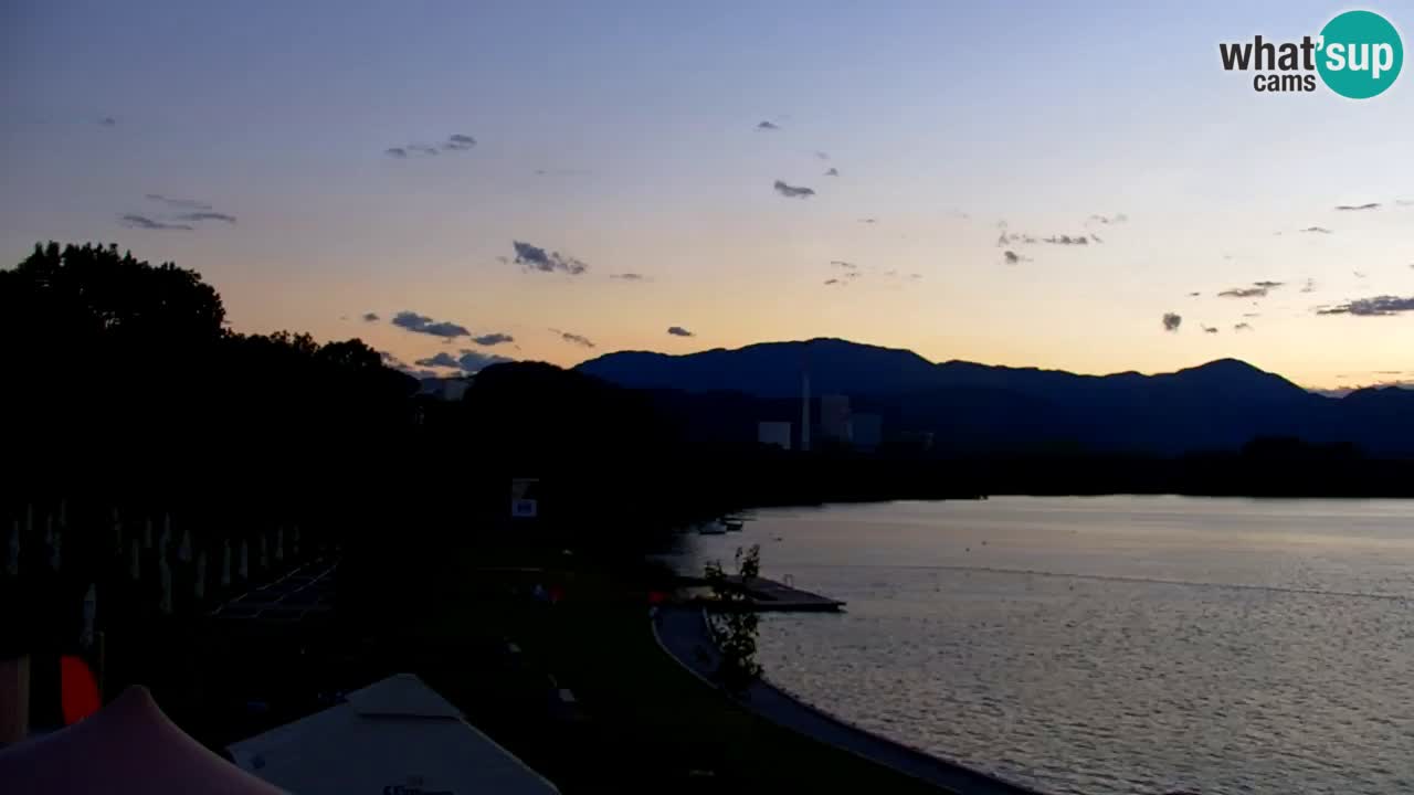 Velenje Lake Webcam – Live from Velenje Beach