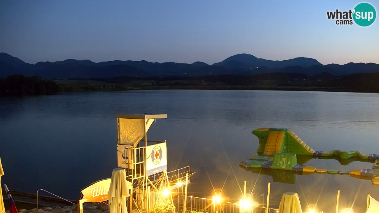 Web kamera Velenjsko jezero – Plaža Velenje uživo