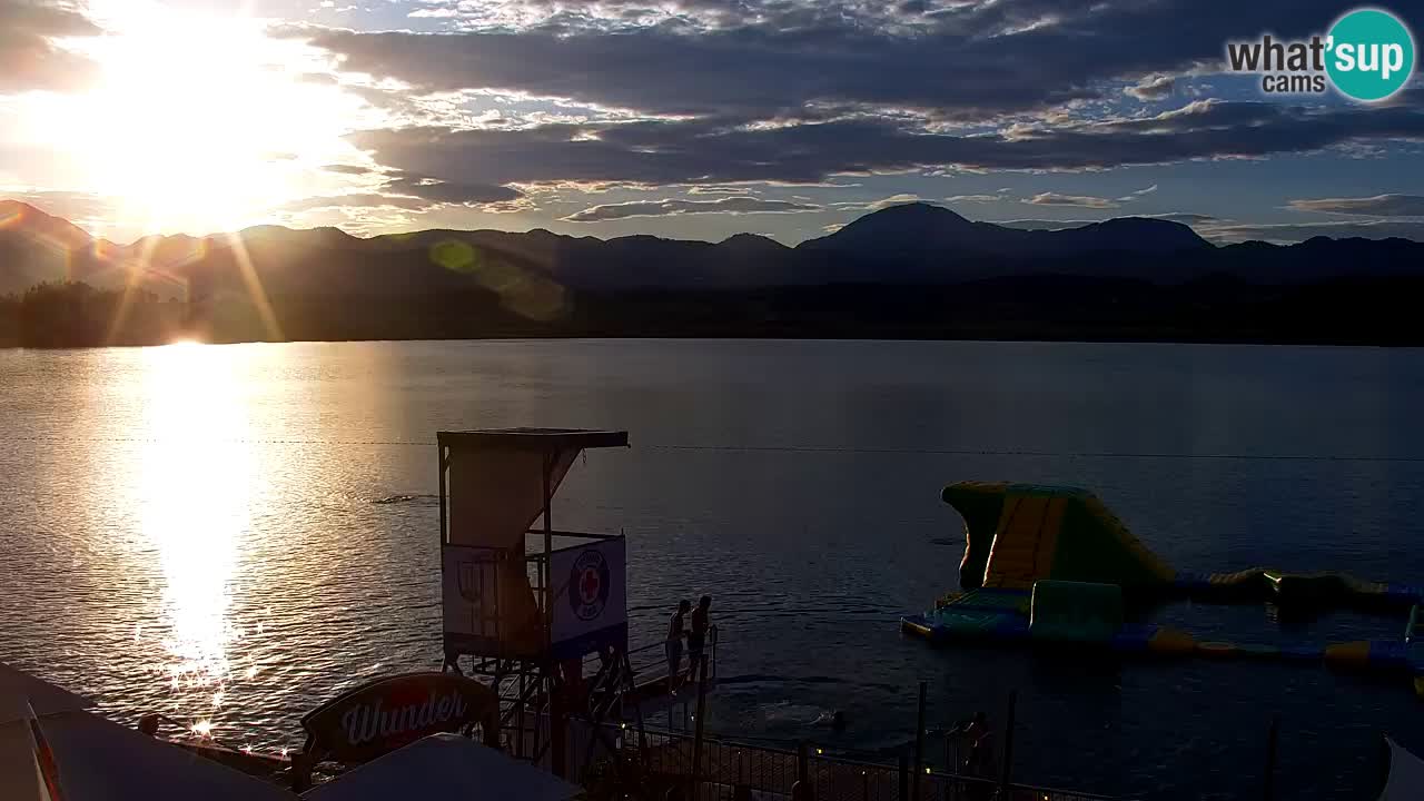 Velenje Lake Webcam – Live from Velenje Beach