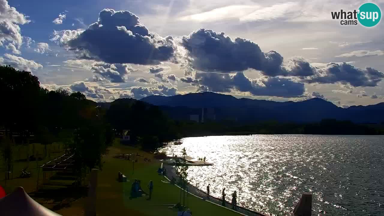 Velenje Lake Webcam – Live from Velenje Beach