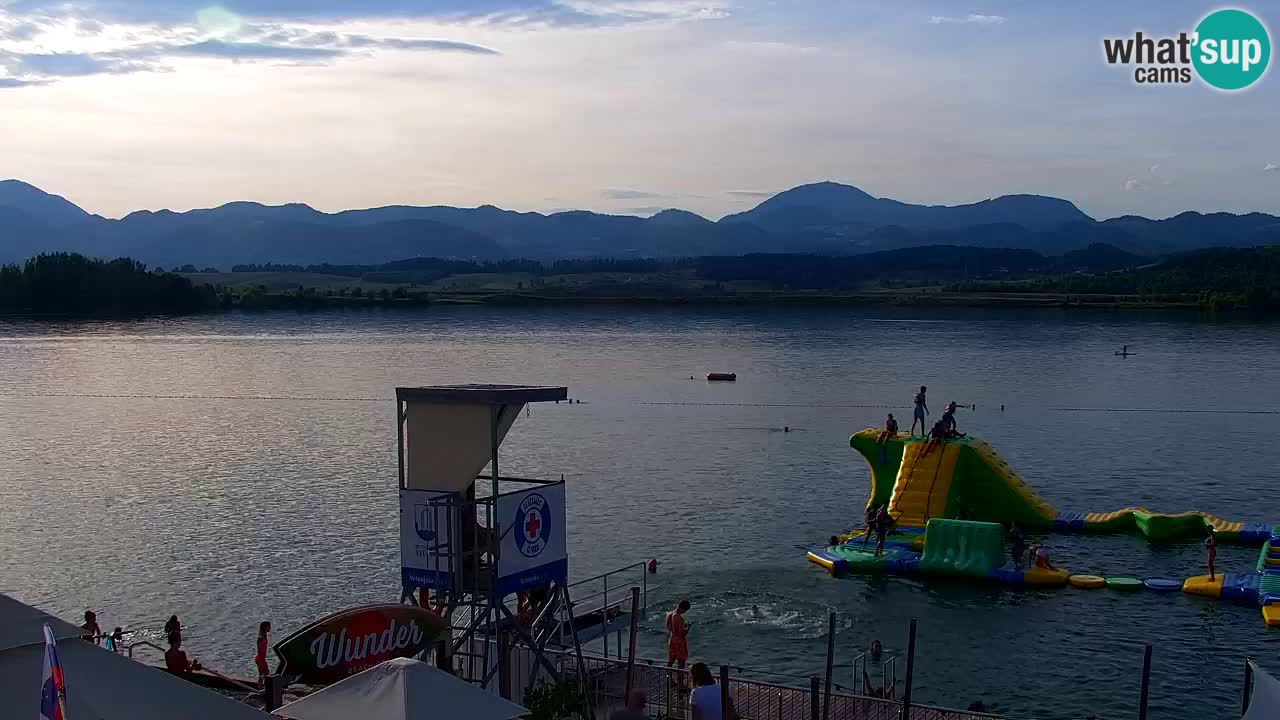 Web kamera Velenjsko jezero – Plaža Velenje uživo