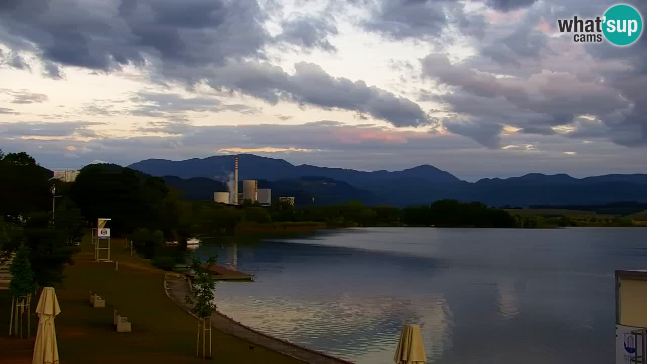 Web kamera Velenjsko jezero – Plaža Velenje uživo