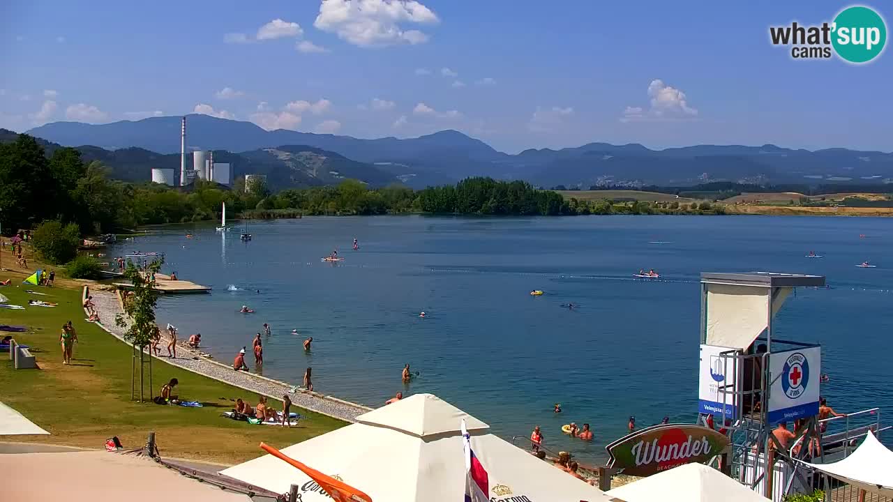 Velenje Lake Webcam – Live from Velenje Beach