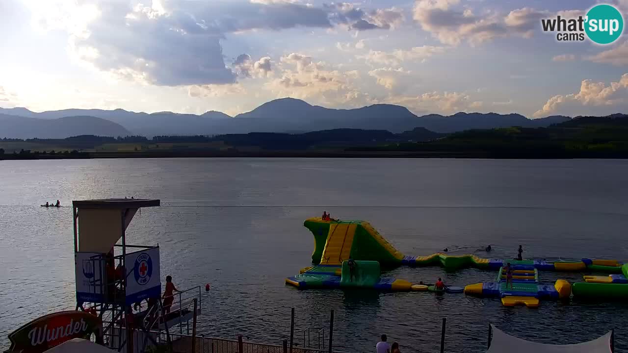 Velenje Lake Webcam – Live from Velenje Beach