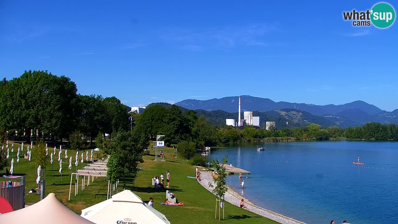 Web kamera Velenjsko jezero – Plaža Velenje uživo