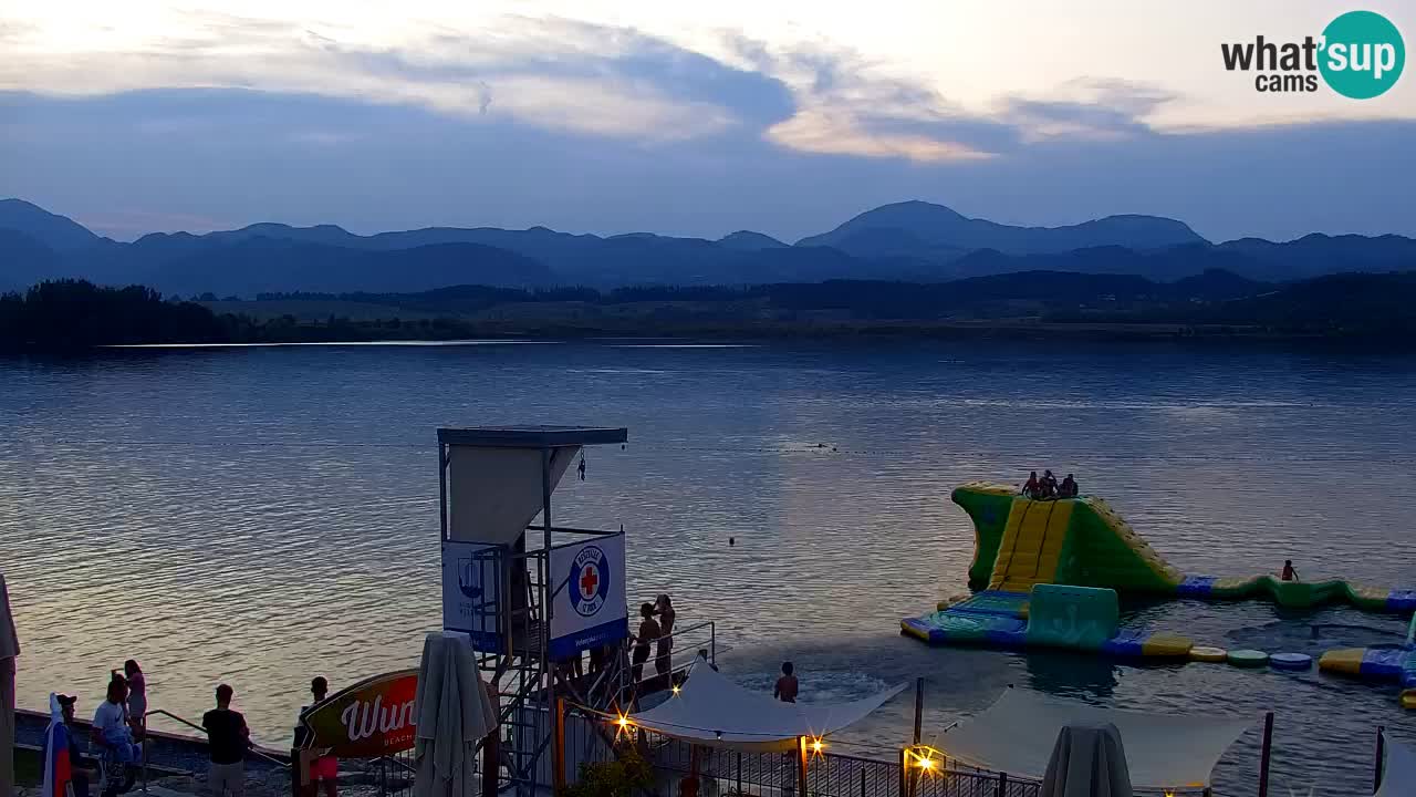 Web kamera Velenjsko jezero – Plaža Velenje uživo