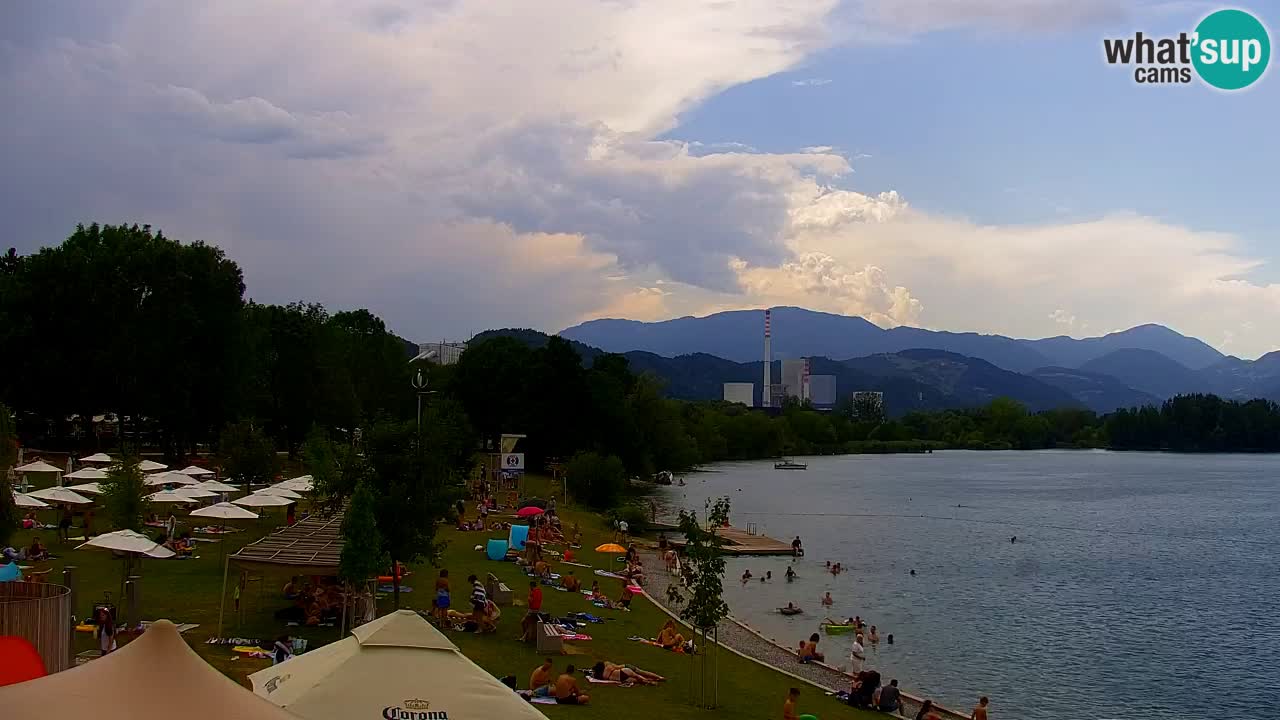 Velenje Lake Webcam – Live from Velenje Beach